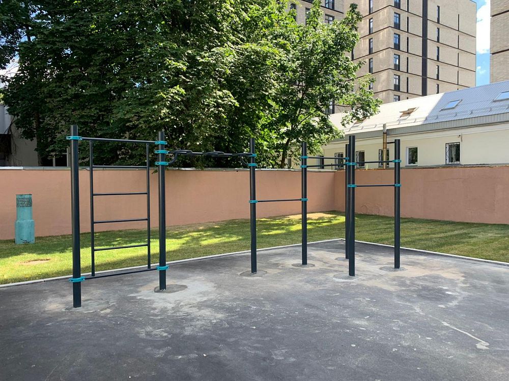 Городская воркаут площадка, Ленинский проспект, г. Москва